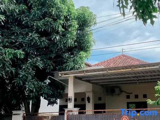 Guest House Griya Mundu Kerten