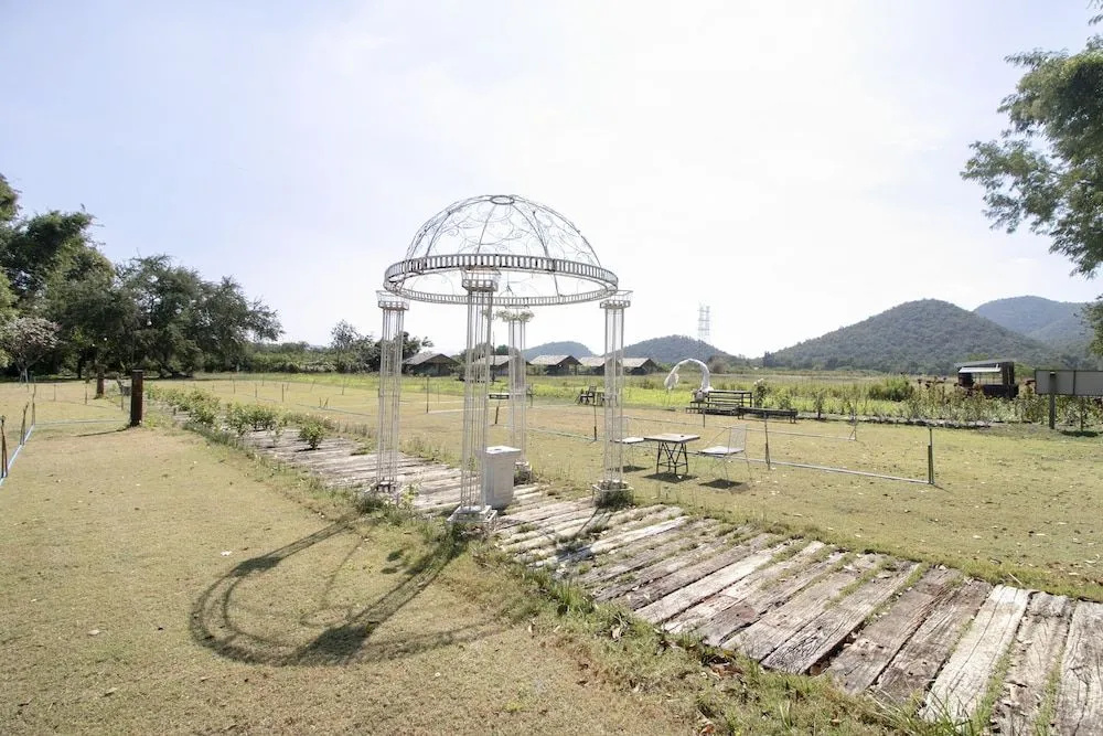 OYO 75374 Baan Rak Mai