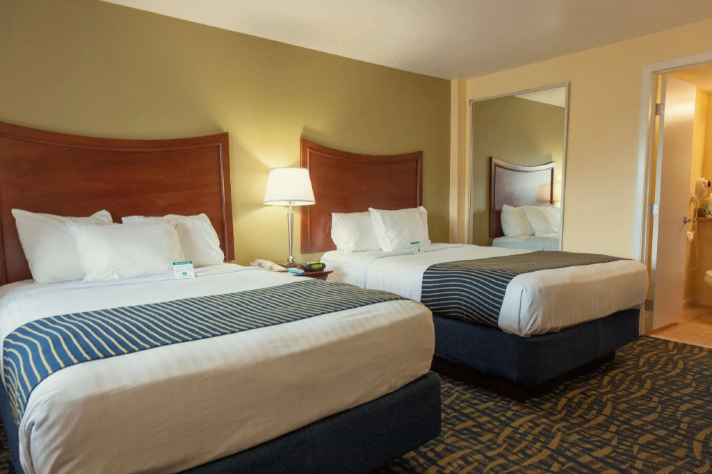 Best Western Cocoa Beach - Port Canaveral - Chambres