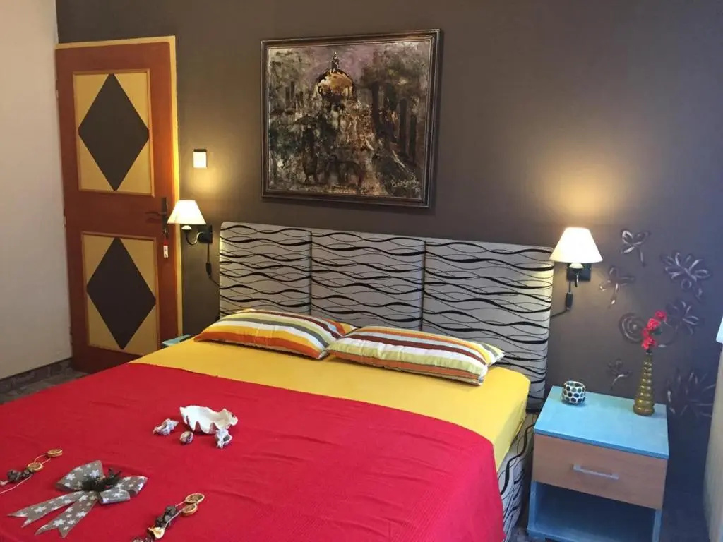 Economy room