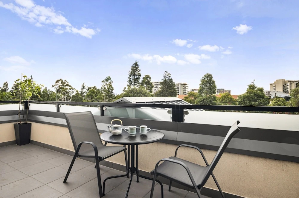 Comfortable 2 Bed Stay With Parking