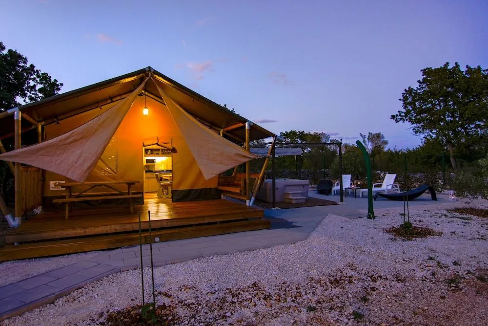 Grande Glamping Camp