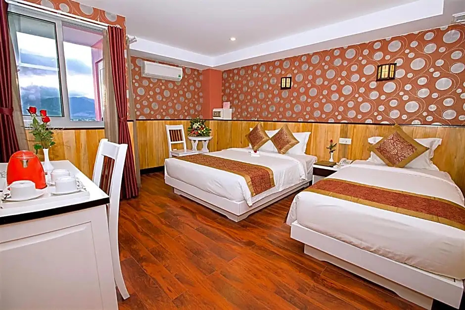 Golden Rain 2 Hotel - Chambres