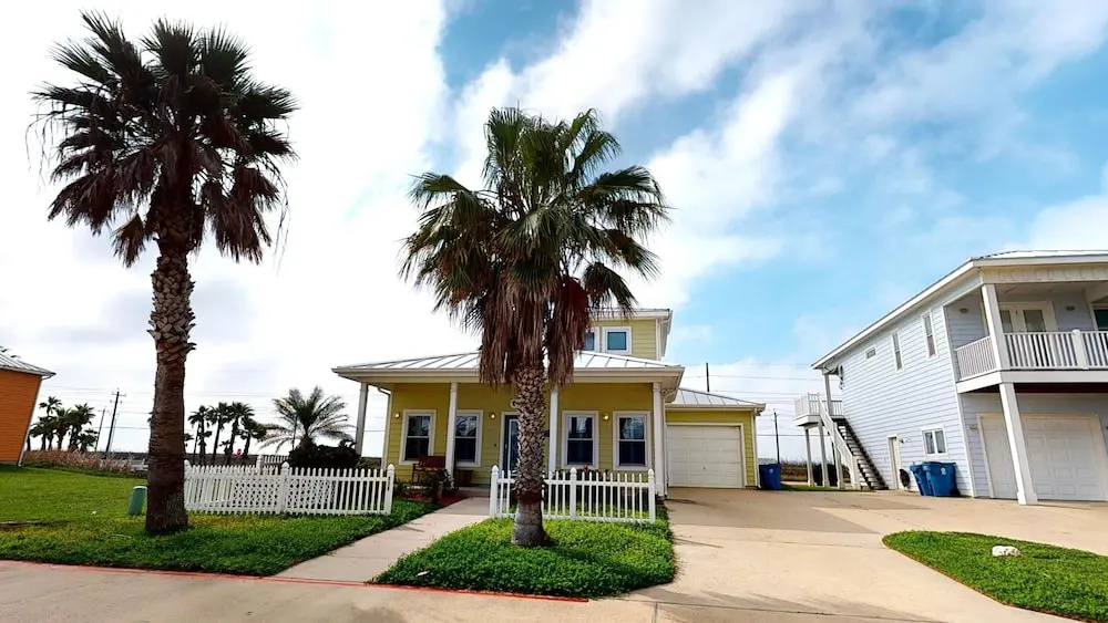 Seaturtles 3 Bedroom Home