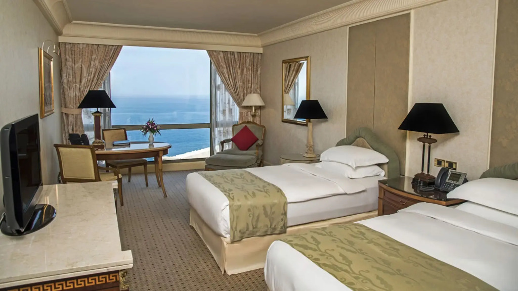 InterContinental Phoenicia Beirut by IHG - фото 5