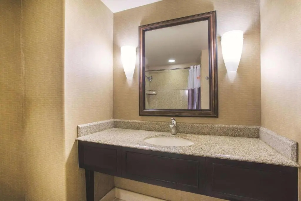 La Quinta Inn & Suites by Wyndham Ely - Chambres