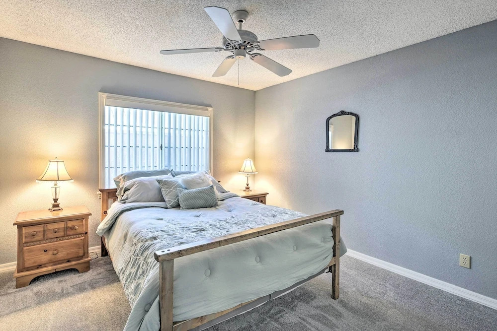 Bullhead City Home w/ Game Room! — фото 3