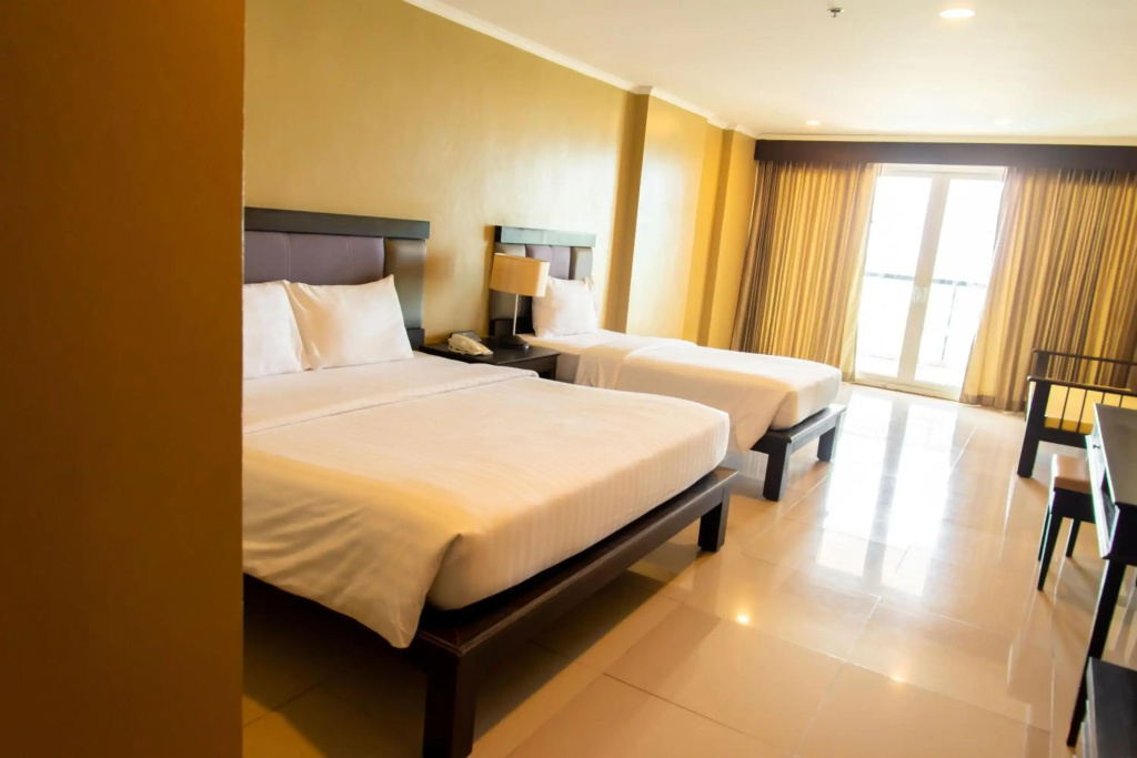 Royal Phala Cliff Beach Resort and Spa - фото 16