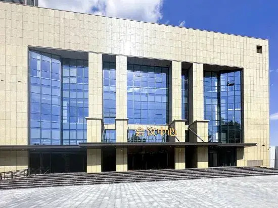 Zhuo Ruiyunrui Hotel