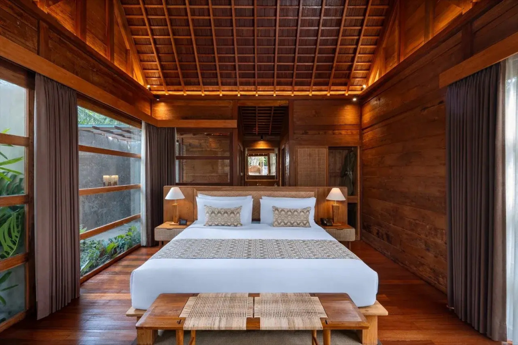 Unagi Wooden Villa by Emana — фото