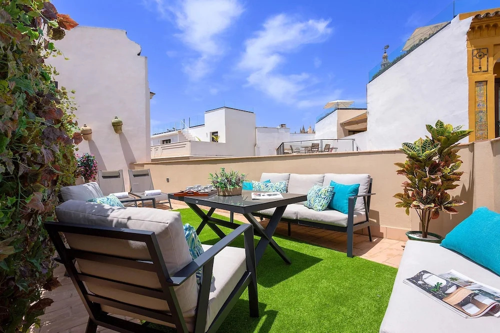 Exclusive Apartment Near Cathedral Rodrigo Caro II