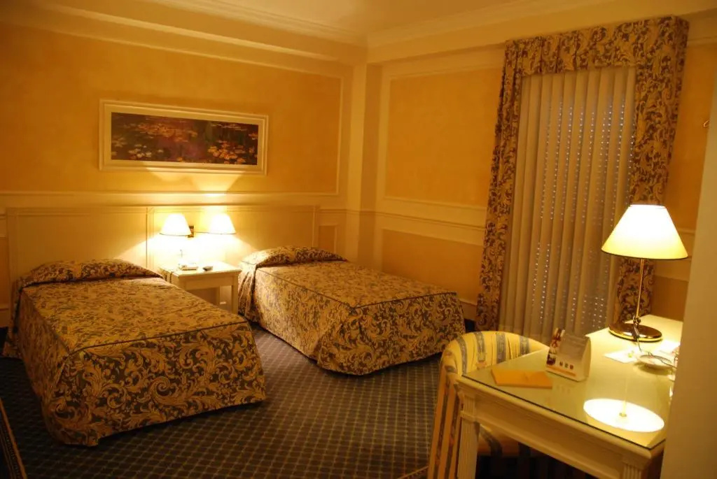 Hotel Continental Brescia - Chambres