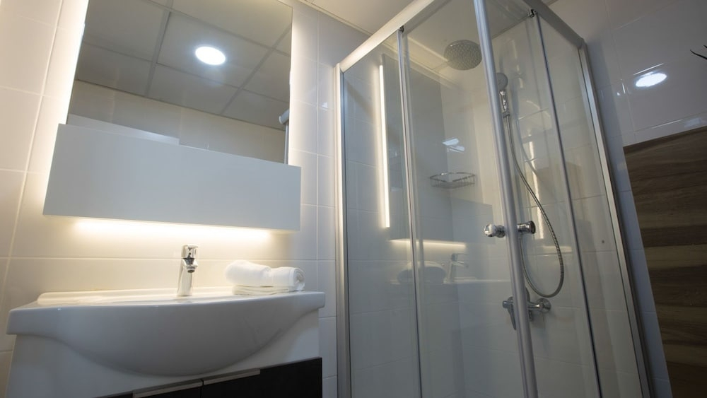 The Stay Furnished Apartments - фото 44