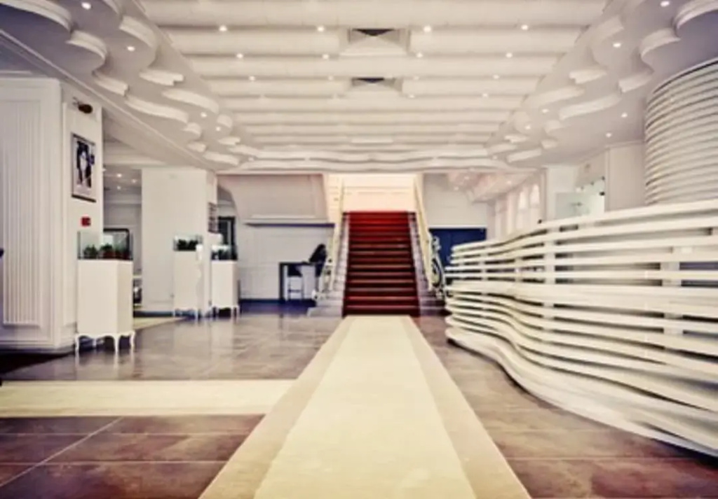 Hotel photo 2