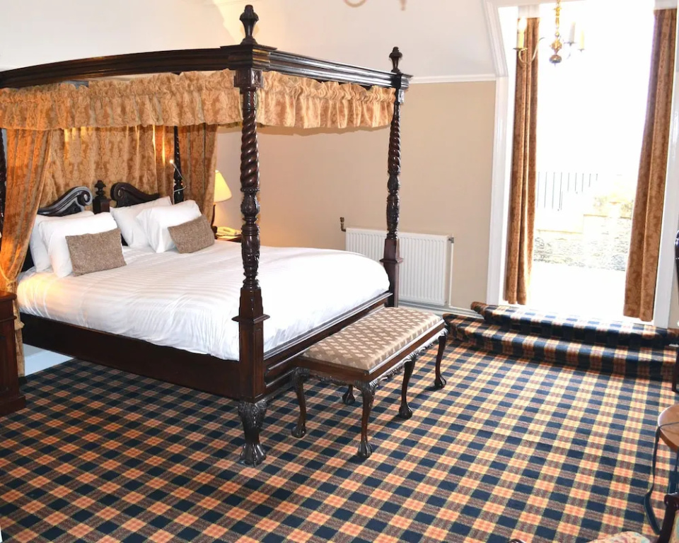 Tulloch Castle Hotel - Tap to explore photos