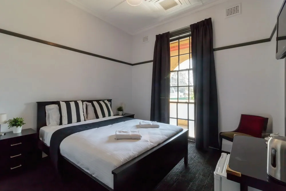 Standard Double room (full double bed)