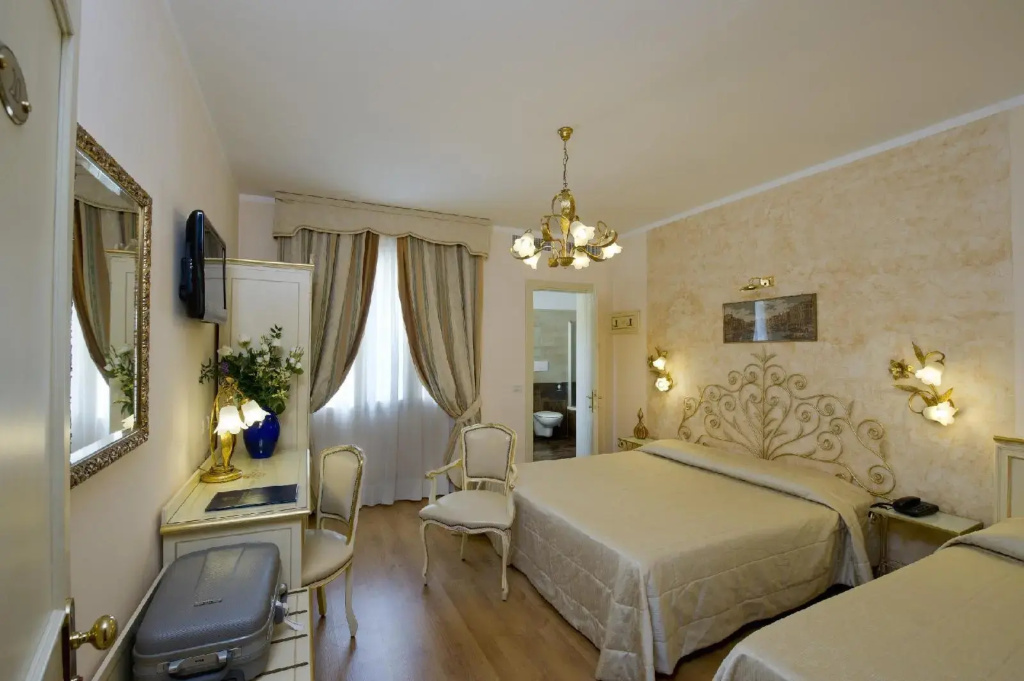Viktoria Palace Hotel - Général