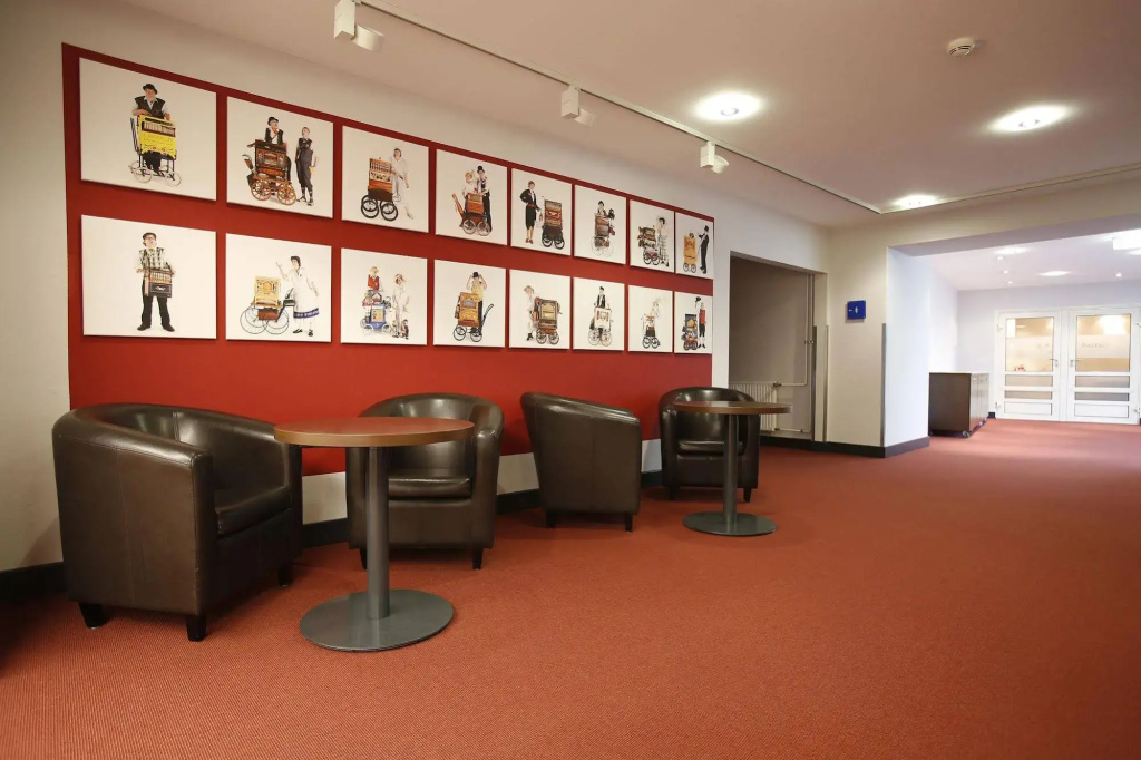 Hotel photo 12