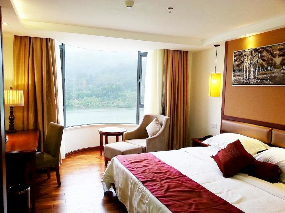 Yihua Riverview Hot Spring Holiday Hotel - Général