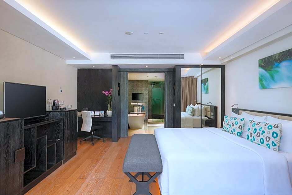 Double-Six Luxury Hotel Seminyak