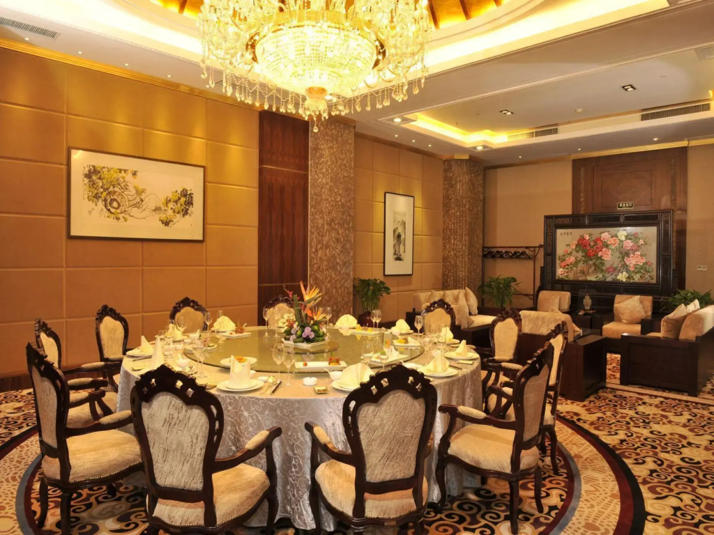 Zhejiang Hotel - фото 20