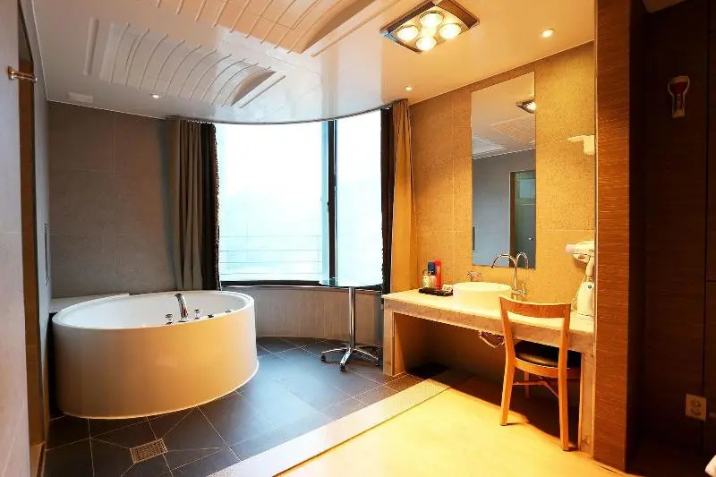 Hotel photo 36