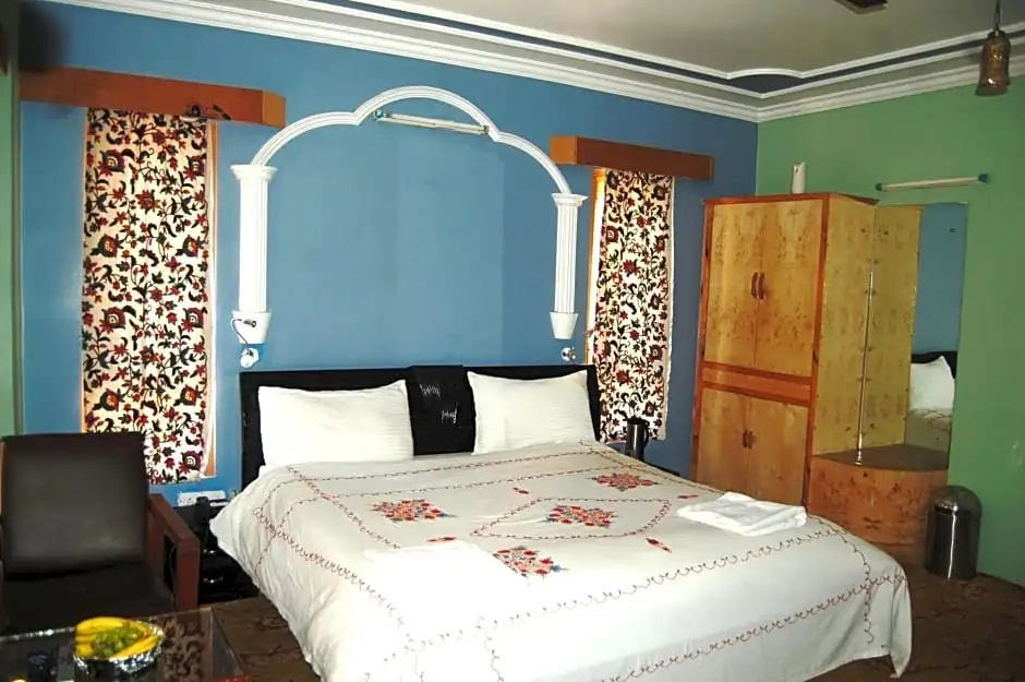 Hotel Paradise Inn - Chambres