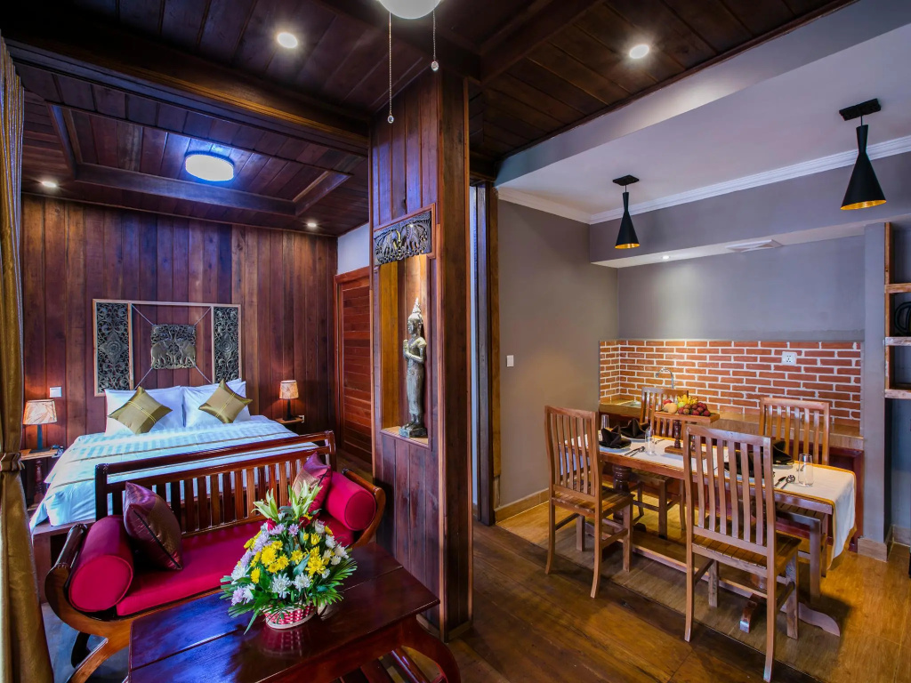 Standard Family room