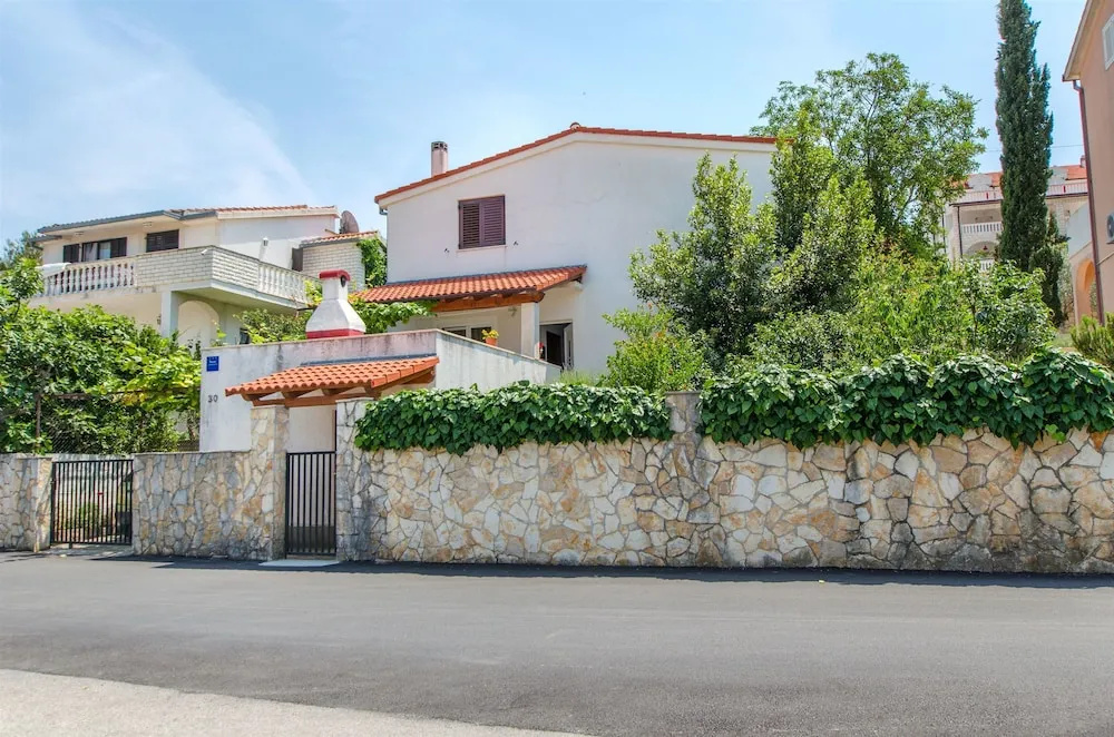 Apartments Mirjana