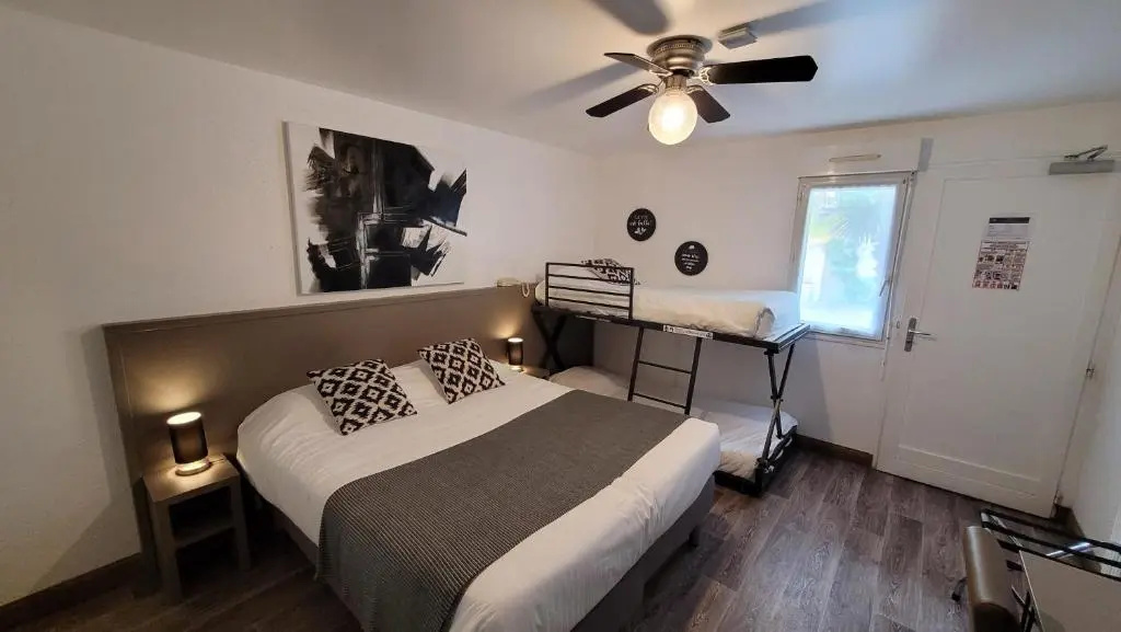 Standard Quadruple room