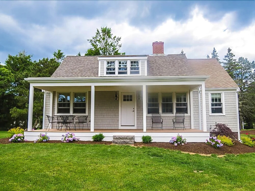 128 Oceanport Lane - Four Bedroom House