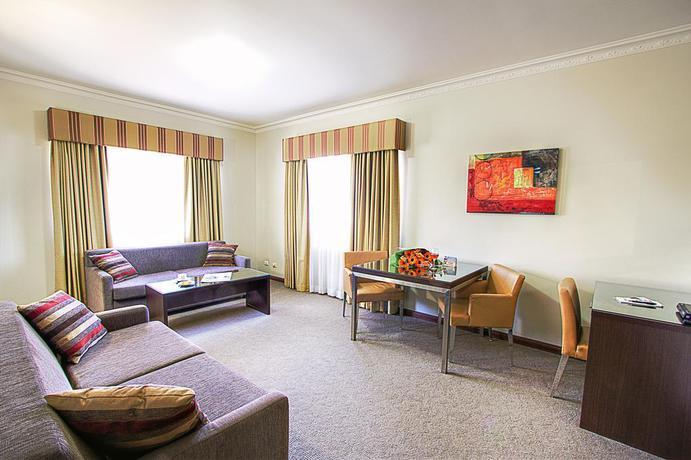 Littomore Suites Bathurst by null