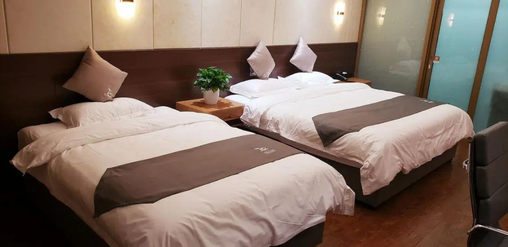 GreenTree Eastern Rizhao High Speed Railway Station Hotel in Rizhao