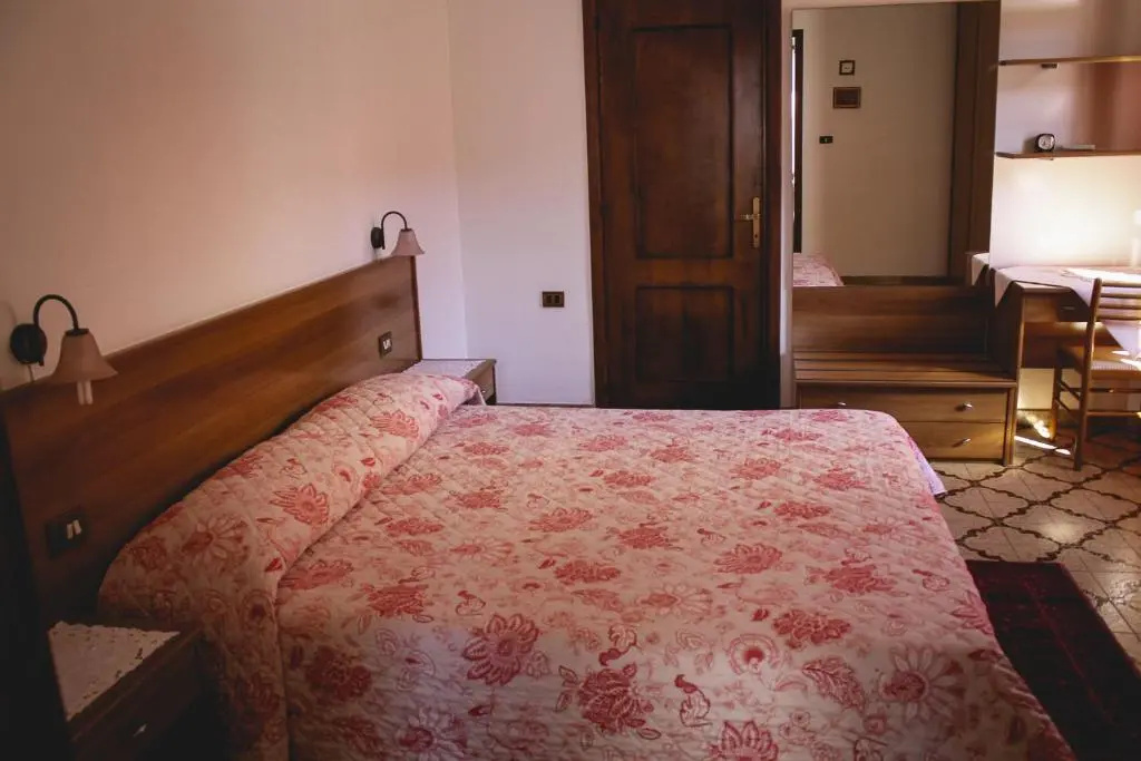Standard Double room full double bed