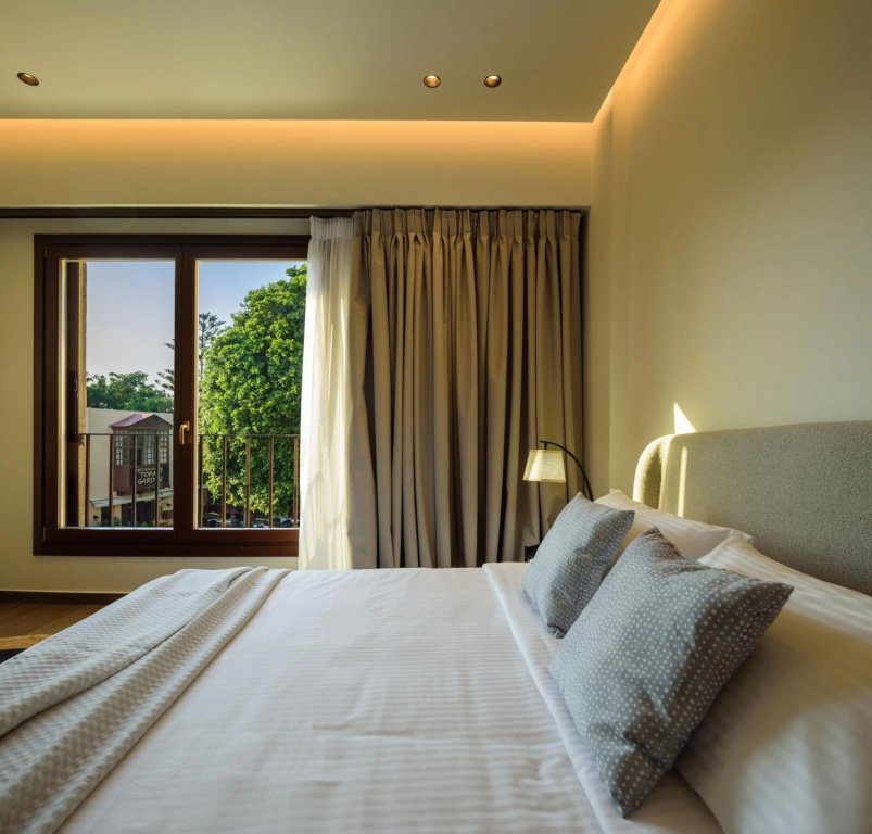 Arthur Suites — 2