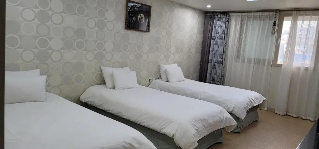 The Stay Century Hotel - Chambres