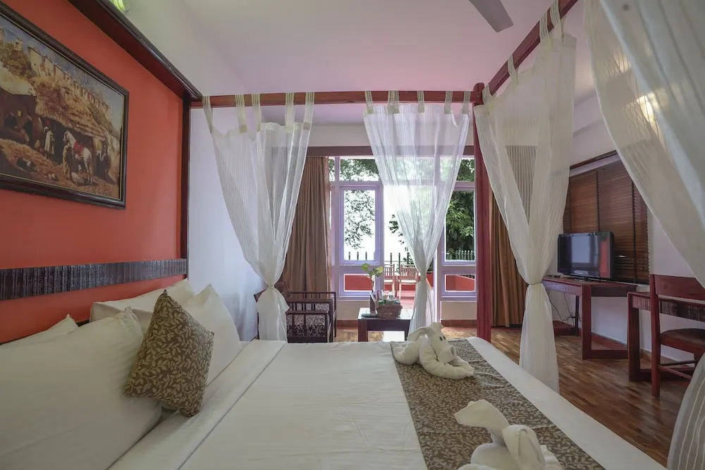 Executive room with balcony