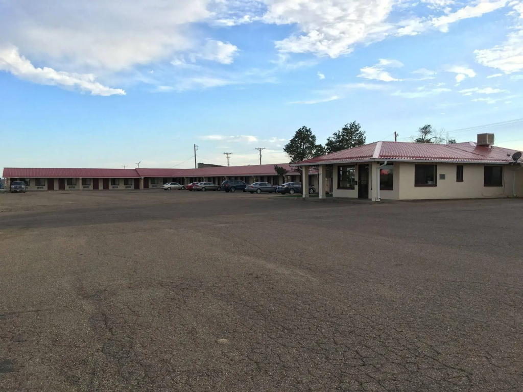 Regal Motel in Las Vegas, New Mexico