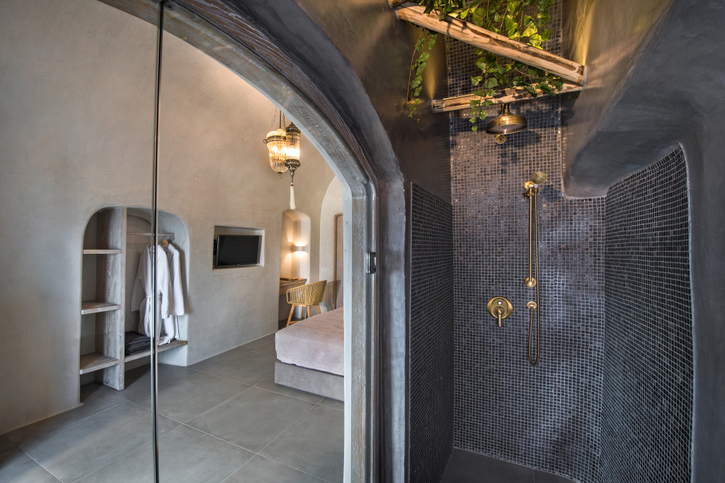 Athina Luxury Suites, Santorini — 6