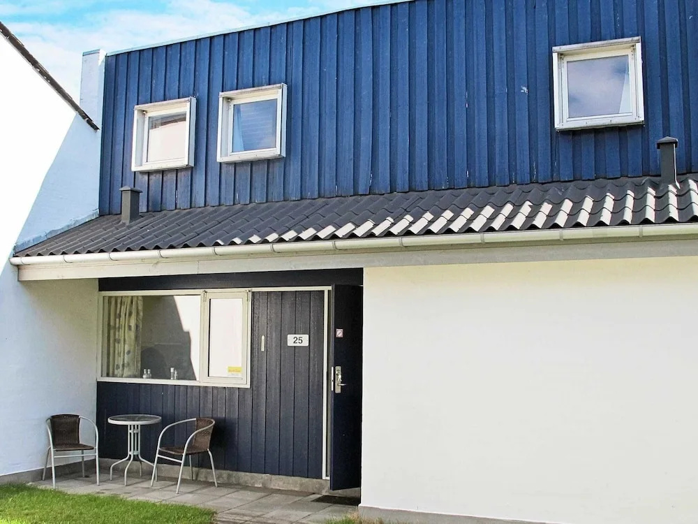 4 Person Holiday Home in Vaeggerlose
