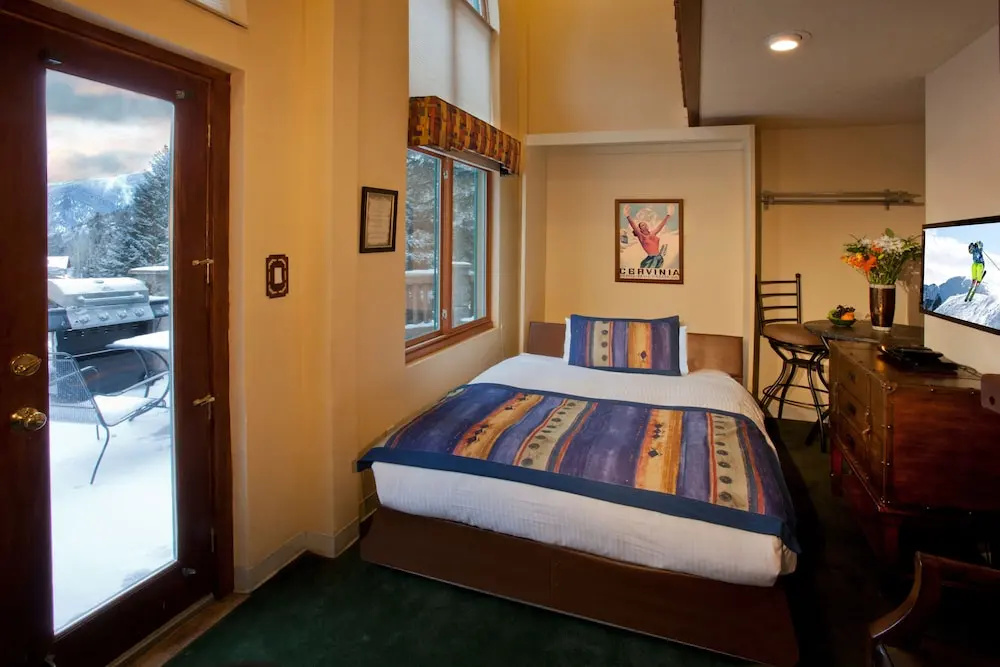 Alpine Village Suites - Général