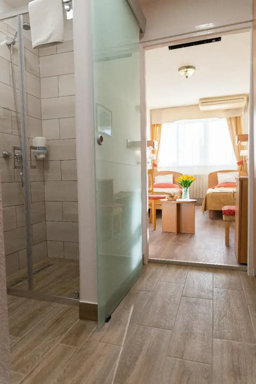 Alfa Art Hotel - Chambres