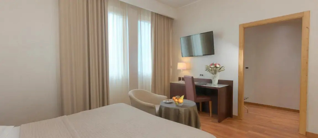 Hotel Minerva - Chambres