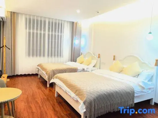 4 Bedrooms Deluxe Suite