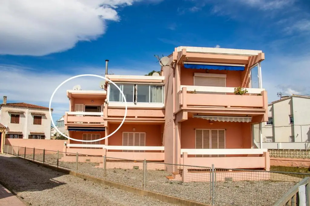 1012 Apartamento cerca de la playa