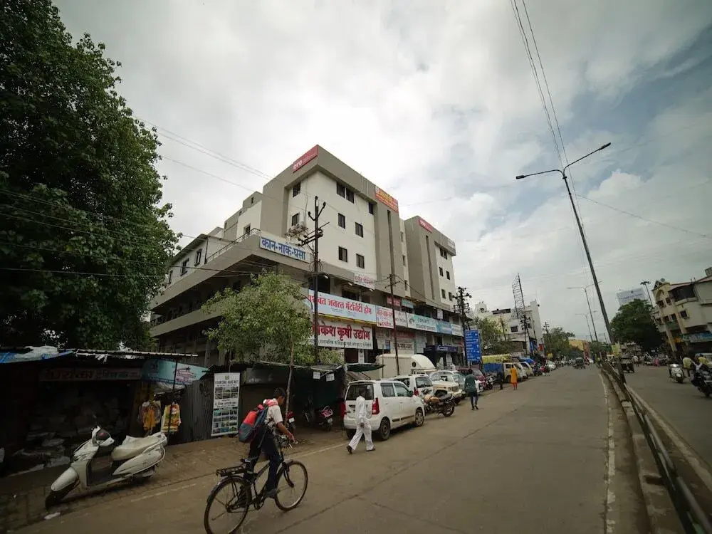 Bhakti Sankul by OYO Rooms