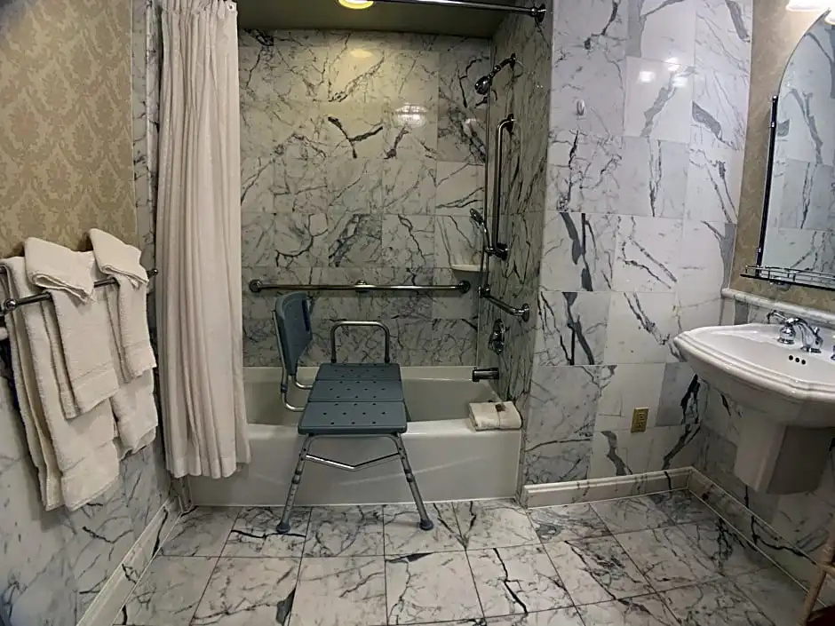 Bristol Hotel, Boutique Collection - Chambres