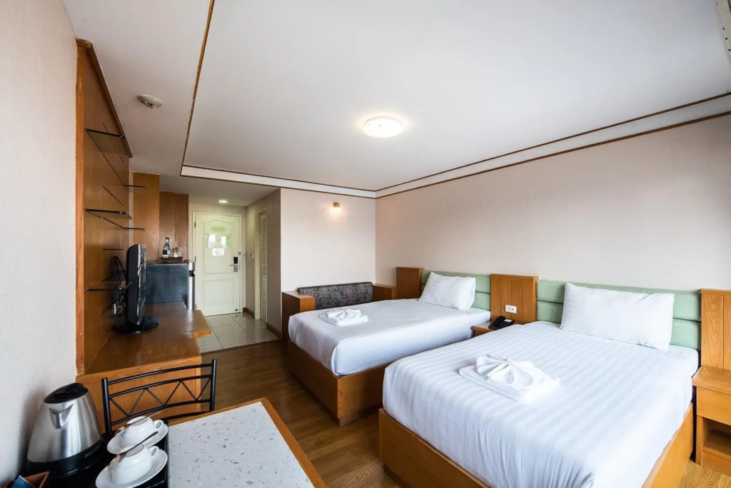 Standard Double room (twin beds)