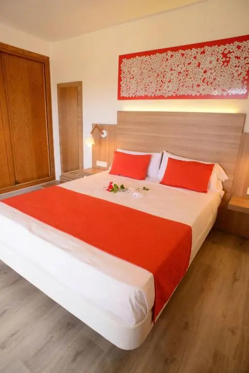 Cala Llenya Resort Ibiza - Hotel - Chambres