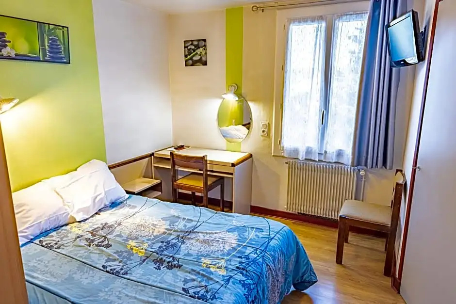 Economy room
